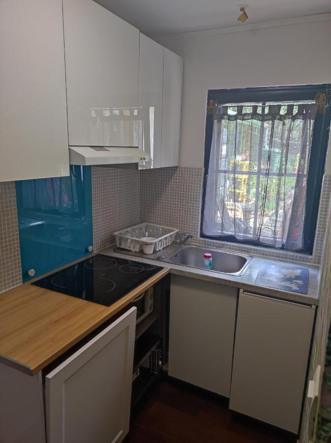 Studio Independant Dans Un Maison Appartement Saint-Denis  Buitenkant foto