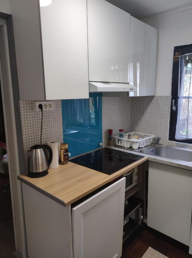 Studio Independant Dans Un Maison Appartement Saint-Denis  Buitenkant foto